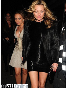 Aniversário: Kate Moss vai a festa de Phillip Green