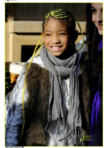 Hotel: Willow Smith diz oi para os fãs