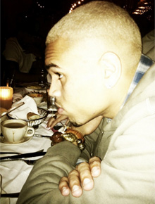 Chris Brown: Assessora não trabalha mais com cantor