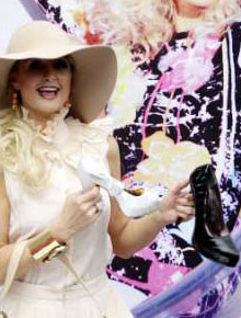 Sucesso: Paris Hilton não se intimida com Kim Kardashian