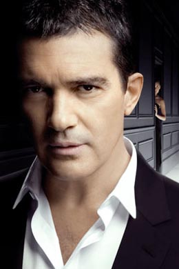 Brasil: Antonio Banderas lança perfume em maio