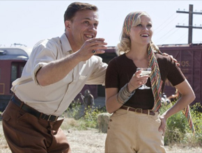 Reese Witherspoon comenta casório: <i>- Tudo ótimo!</i>