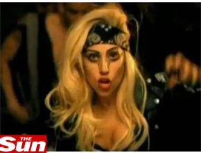 <i>Judas</i>: Lady Gaga faz gesto selvagem em novo clique