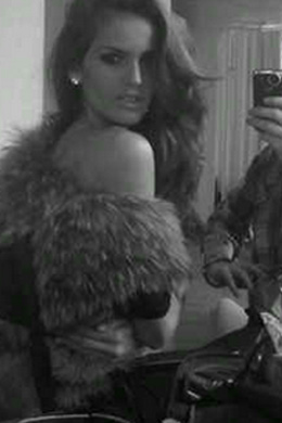 Izabel Goulart : - <I>Estou me sentindo maravilhosa</i>