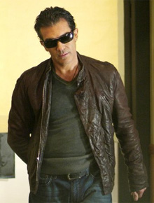 Pedido: Antonio Banderas irá almoçar com Milton Nascimento