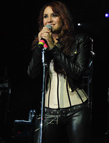 Dulce Maria se apresenta em São Paulo