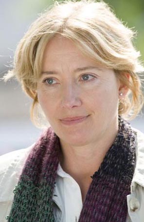 Emma Thompson descansa em Trancoso