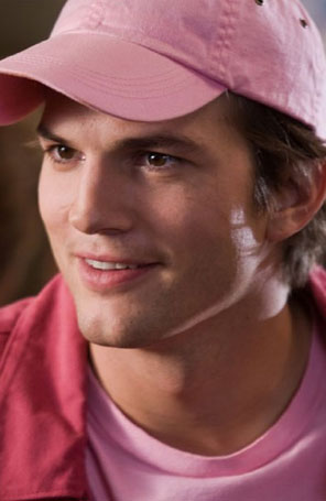Ashton Kutcher dá festa particular no Rio de Janeiro