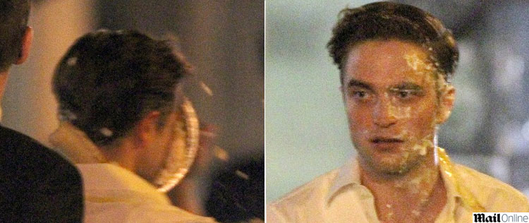 Robert Pattinson leva tortada em <i>set</i> de filmagem