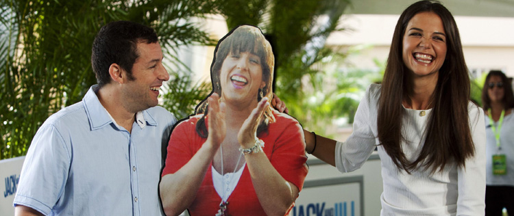 Adam Sandler e Katie Holmes se divertem com foto de ator no México