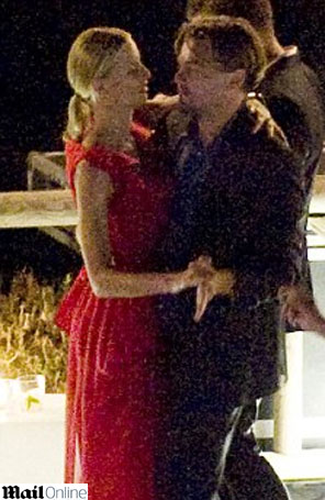 Leonardo DiCaprio dança tango em casamento