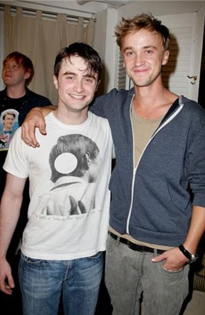 Tom Felton visita Daniel Radcliffe