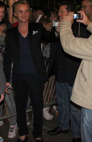 Tom Felton janta no Rio de Janeiro