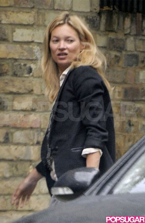 Kate Moss é flagrada sem maquiagem
