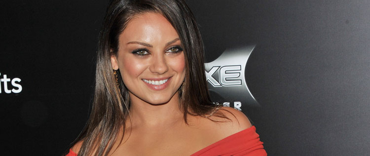Saiba como fazer o <i>look</i> bronzeado de <i>Mila Kunis</i>
