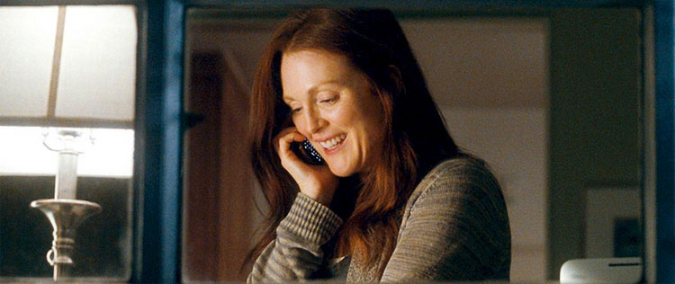 Julianne Moore conta a maior loucura que fez por amor