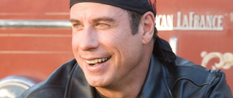 John Travolta, Chuck Norris e Jean Claude Van Damme estão em <I>Os Mercenários 2</i>