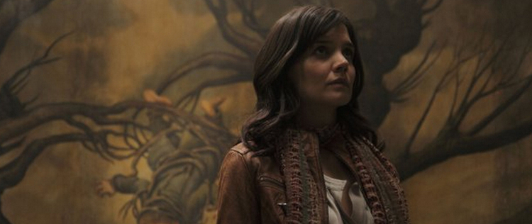 Katie Holmes admite ter medo do escuro