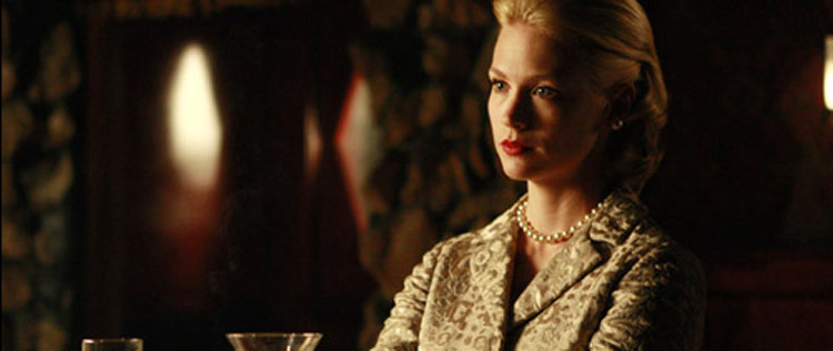 Ator mirim de <i>Mad Men</I> critica January Jones