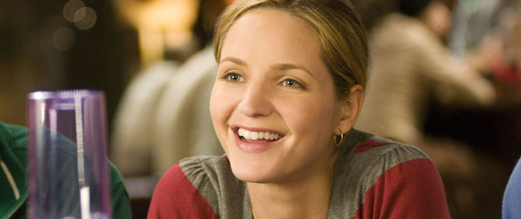 Jordana Spiro vai participar de <i>Dexter</i>