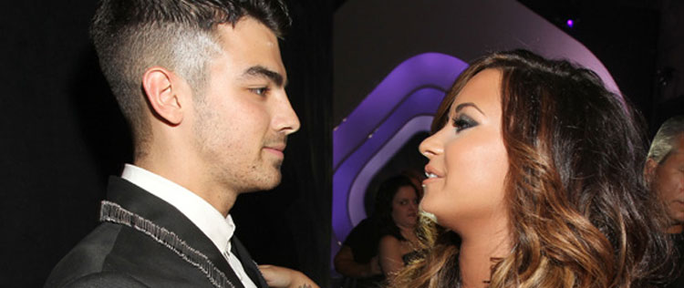 Joe Jonas quer reencontrar Demi Lovato
