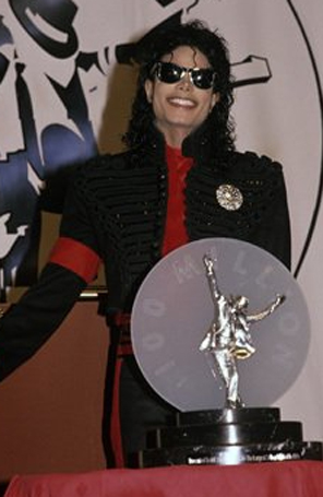 Começa a seleção de jurados para o julgamento sobre a morte de Michael Jackson