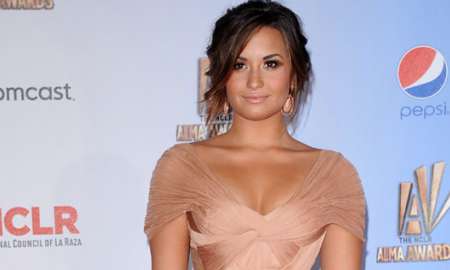 Demi Lovato é destaque no <i>Alma Awards</I>