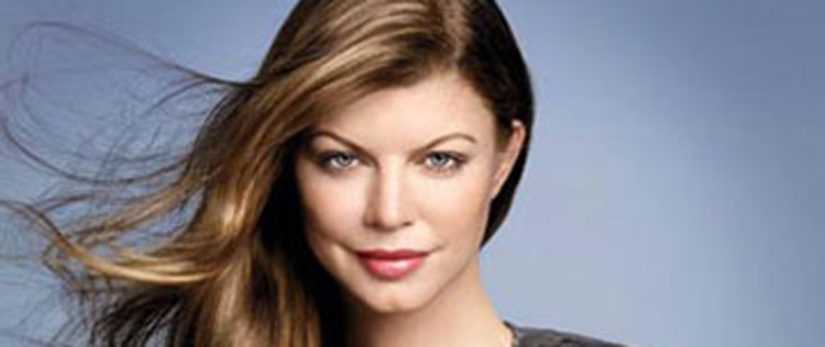 Confira a versão de Fergie para o hino norte-americano!