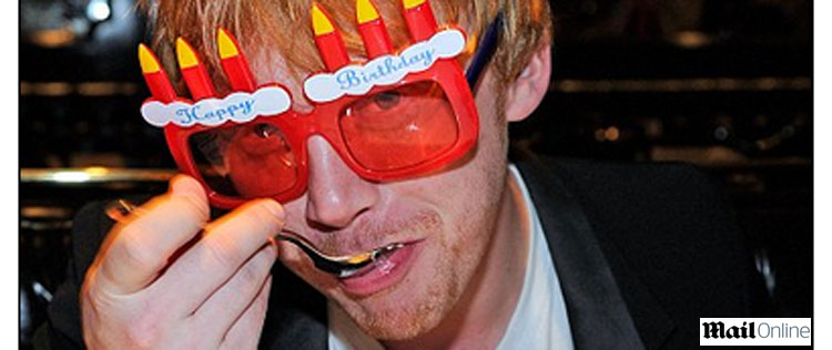 Rupert Grint comemora aniversário em Las Vegas