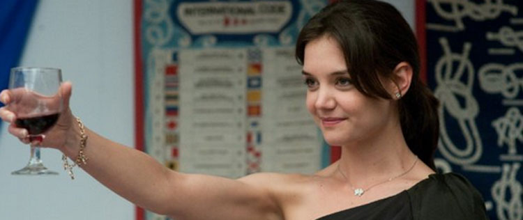 Katie Holmes mostra sua habilidades culinárias