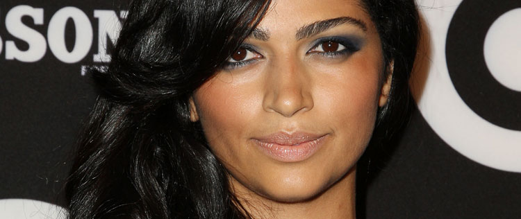 Camila Alves desfilará na rua no Brasil