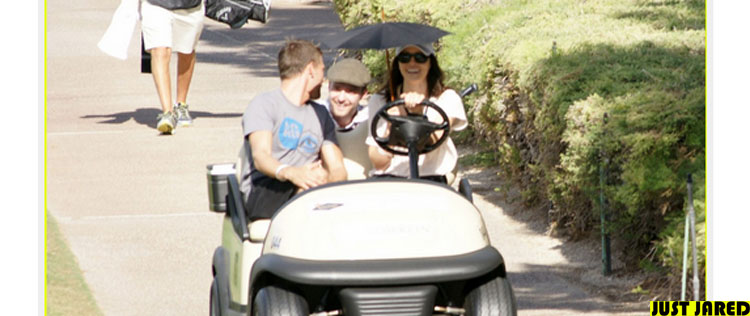 Jessica Biel acompanha Justin Timberlake em partida de golfe