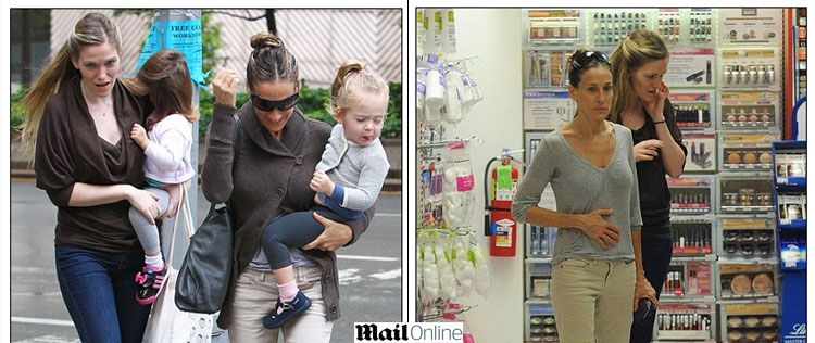 Sarah Jessica Parker passeia sem maquiagem