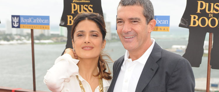 Antonio Banderas e Salma Hayek divulgam <I>Gato de Botas</i> em Miami