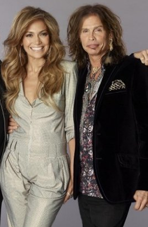 Steven Tyler fala que Jennifer Lopez está se jogando em novas aventuras