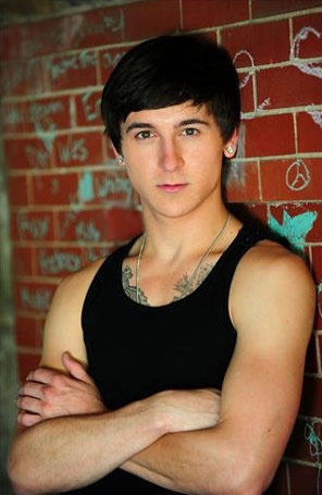 Mitchel Musso, de <I>Hannah Montana</i>, é indiciado