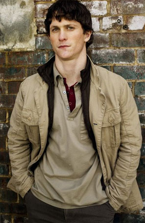 Jonathan Tucker fará participação em <I>Parenthood</i>
