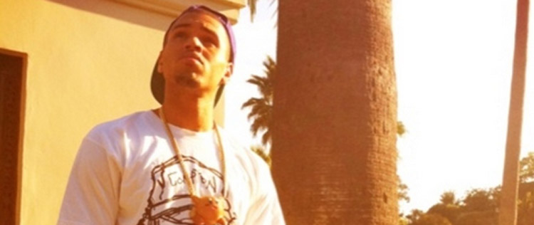 Chris Brown compra mansão de mais de dois milhões e 600 mil reais
