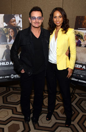 Bono Vox prestigia filme de Alicia Keys