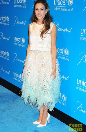 Sarah Jessica Parker usa <i>Louis Vuitton</i> para evento