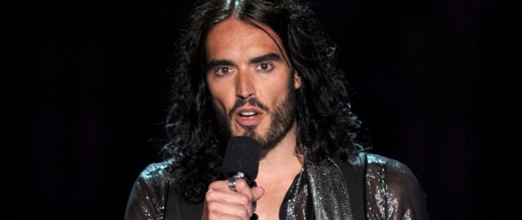 <I>- Estou muito feliz no casamento</i>, afirma Russell Brand, negando crise com Katy Perry