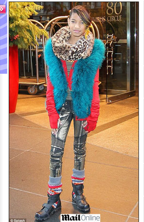 Willow Smith aposta em <i>look</i> colorido