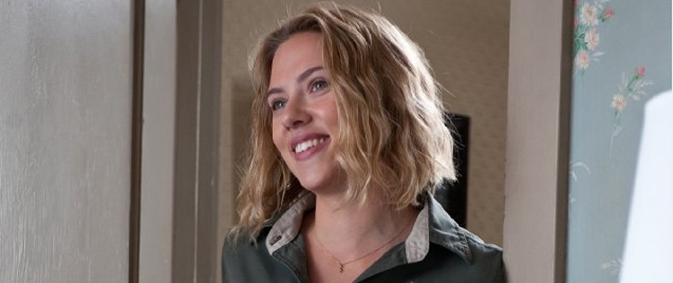Scarlett Johansson agradece apoio recebido após divórcio e fotos <i>hackeadas</i>