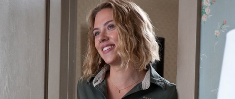 Scarlett Johansson tem <i>affair</i> com guitarrista britânico, diz jornal