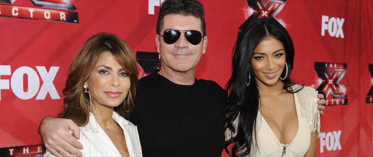 Jurados do <i>X Factor USA</i> se reúnem com os finalistas para acertar detalhes