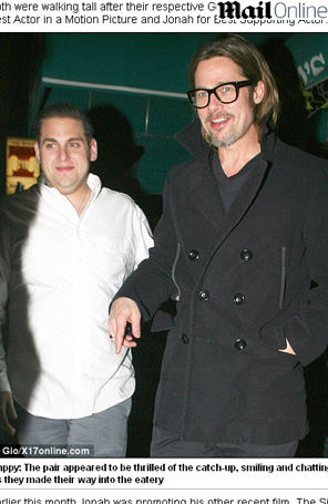 Brad Pitt e colega de filme saem para jantar em Los Angeles