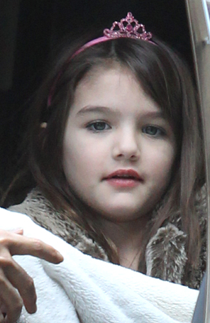 Suri Cruise é eleita a celebridade mirim mais influente do mundo