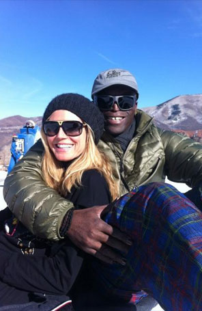 Romântica, Heidi Klum posta foto junto ao marido