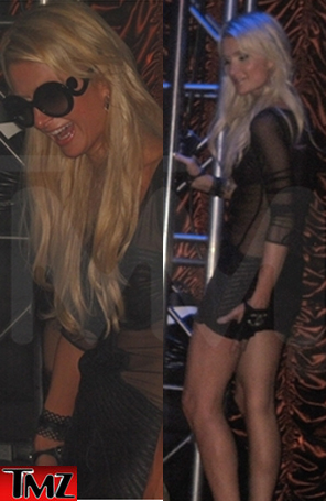 Paris Hilton curte festa em Las Vegas