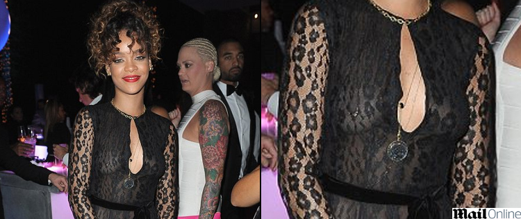 Rihanna exibe <i>piercing</i> no seio com traje transparente em <i>réveillon</i>